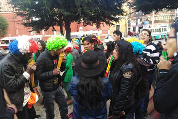 Los grupos musicales también se lucieron ayer.