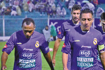 La gráfica muestra el rostro de decepción de los jugadores realistas.