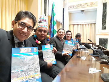 La presentación de la revista en la Paz.