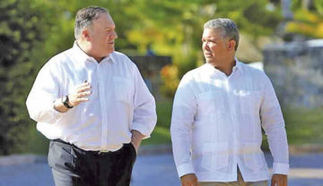 Duque y Pompeo hablan sobre la "importancia" de reducir el cultivo de coca