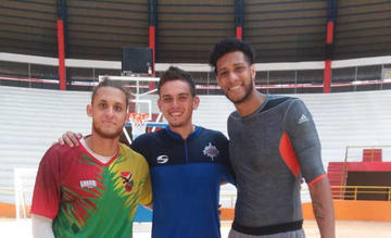 De izq. a der. Adriano Barreras, Emilio Cappare y Javinger Vargas.