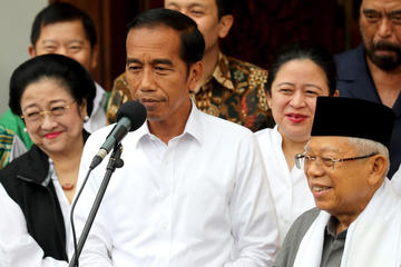 Presidente indonesio proclama su victoria y le acusan de fraude