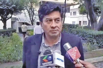 Fiscalía imputa a magistrado Ceballos por violencia familiar 