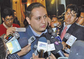 Fiscalía acusa formalmente al expresidente de YPFB por caso Taladros