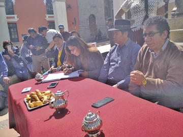 Las alcaldías de Potosí y Cotagaita firmaron su compromiso de apoyar las jornadas.