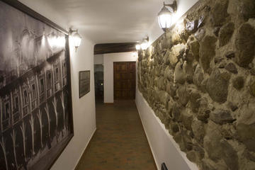 El edificio del cabildo estaba construído con piedra.