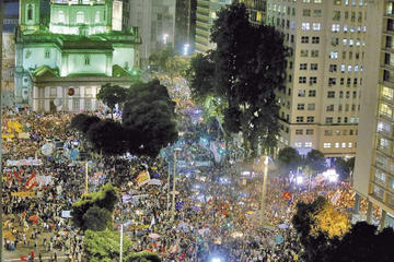 Protesta de miles en Brasil pide defender la educación pública