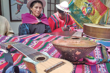 Hoy se defiende la cuna del charango