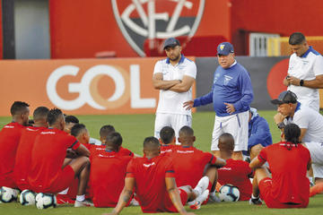 Chile buscará ante Ecuador el pase a los cuartos