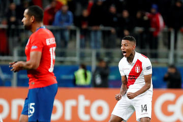 Andy Polo celebra la clasificación.