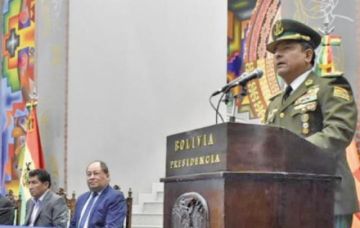 Policía ordena la baja de más de 30 efectivos 