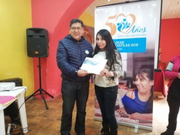 Los participantes recibieron certificados tras las tres jornadas de charlas.