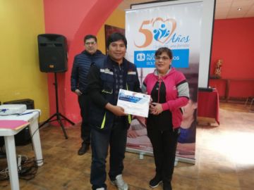 Los participantes recibieron certificados tras las tres jornadas de charlas.