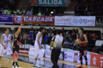 Pichincha mantiene su invicto y continúa  como líder