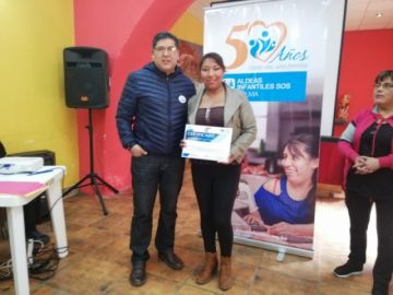 Los participantes recibieron certificados tras las tres jornadas de charlas.