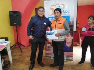 Los participantes recibieron certificados tras las tres jornadas de charlas.