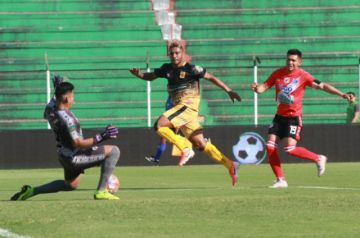El partido disputado en Santa Cruz.