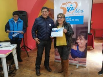 Los participantes recibieron certificados tras las tres jornadas de charlas.