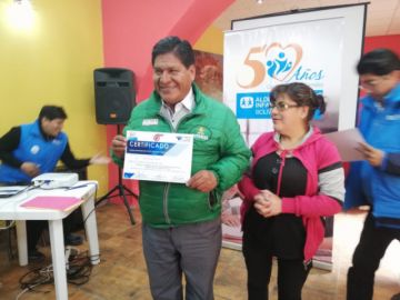 Los participantes recibieron certificados tras las tres jornadas de charlas.