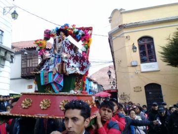 Con rumbo a la catedral.