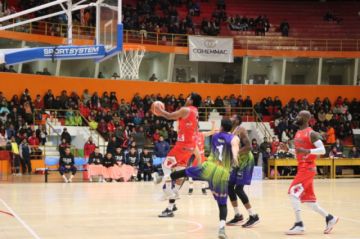Pichincha mantiene su invicto  y avanza