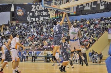 Calero derrota a Amistad y ya se prepara para el nuevo clásico