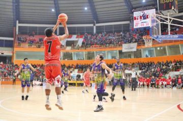 Pichincha mantiene su invicto  y avanza