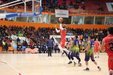 Pichincha mantiene su invicto  y avanza