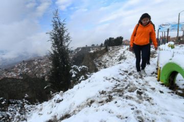 El manto blanco cubre El Alto.