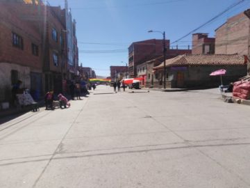Así lucía el centro de Potosí al mediodía del jueves.