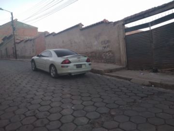 Los vehículos circulan sin mayores problemas.