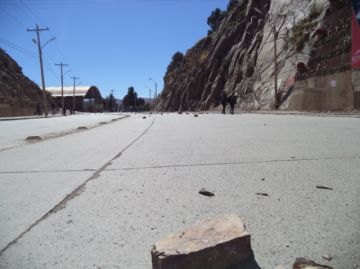 La avenida Tinku y cercanías fueron bloqueadas recién hoy.