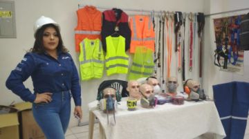 Grupo Comercial Industrial ofrece ropa de seguridad industrial.