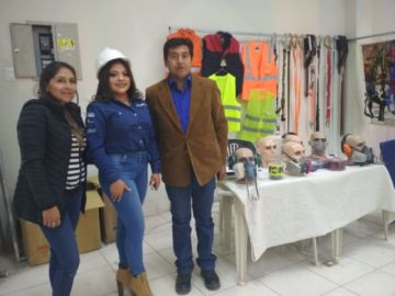 Grupo Comercial Industrial ofrece ropa de seguridad industrial.