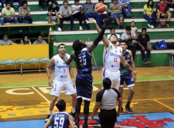 Los equipos juegan en Potosí.