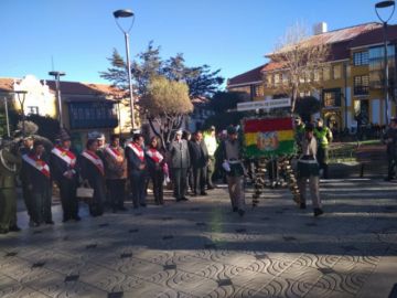 Depósito de ofrendas florales.