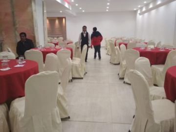 Asi está el salón Gold Silver, escenario de la elección