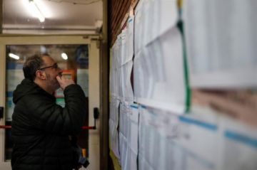 Los argentinos acuden a las urnas.
