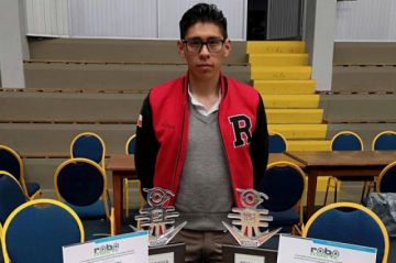 Potosino gana en una categoría del Torneo Nacional de Robótica