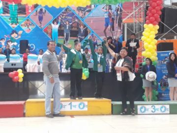 La premiación contó con la presencia de las delegaciones.