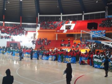 La premiación contó con la presencia de las delegaciones.
