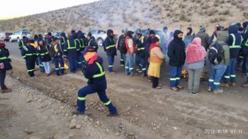 Se movilizan en La Paz.