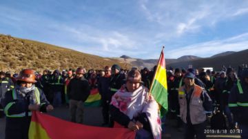 Se movilizan en La Paz.