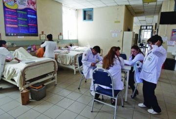 Acuchillan a una mujer en una discoteca