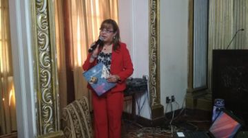 Rocío Calderón empieza a exponer.