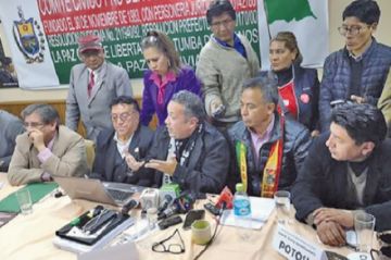 Cuatro regiones acatan el paro demandando respeto por el 21F