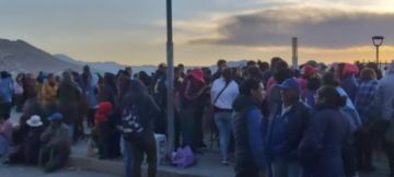 Las filas para la Casa de la Cultura.
