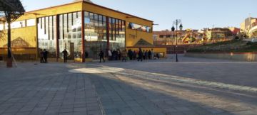 Las filas para la Casa de la Cultura.