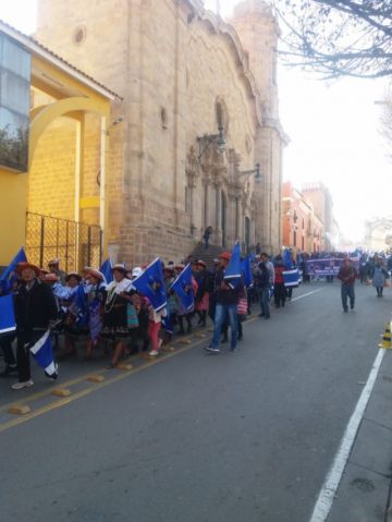 Recorren las calles desde temprano.