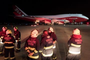 La aeronave llegó esta madrugada.